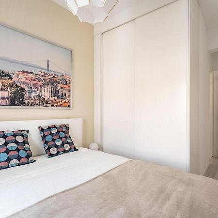 Akicity Ajuda Ciel Lisboa Екстериор снимка